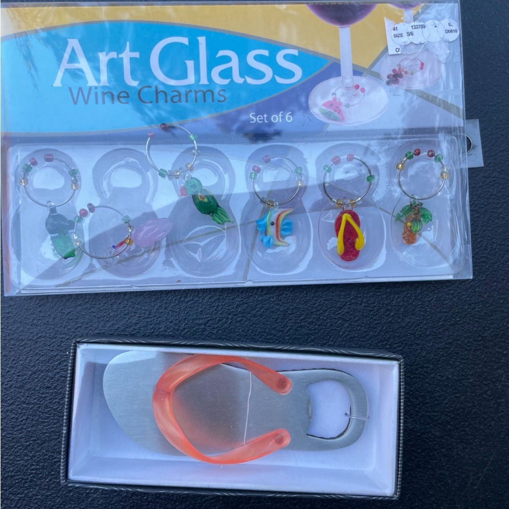 Art Glass Six Glass Wine Glass Charms & Flip Flop Bottle Opener.   B